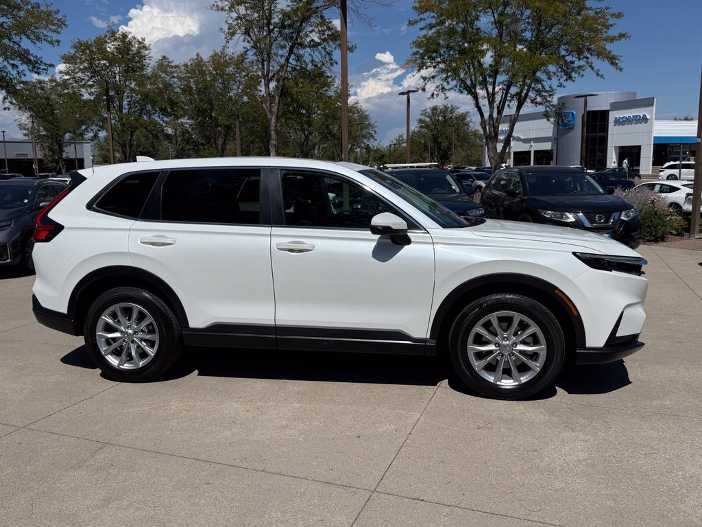 Used 2024 Honda CR-V EX-L image 3