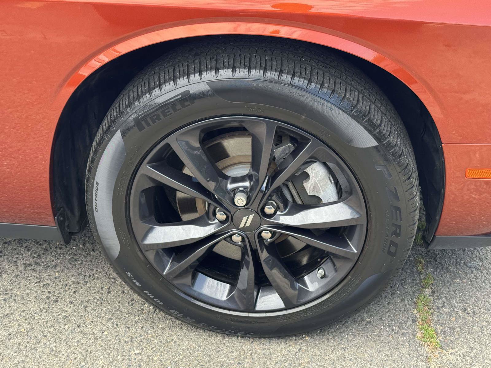 Used 2022 Dodge Challenger SXT w/ Driver Convenience Group AWD/4WD image 6