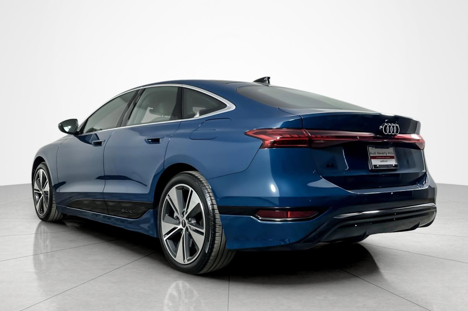Certified 2025 Audi A6 e-tron Premium Plus w/ Premium Plus RWD image 3