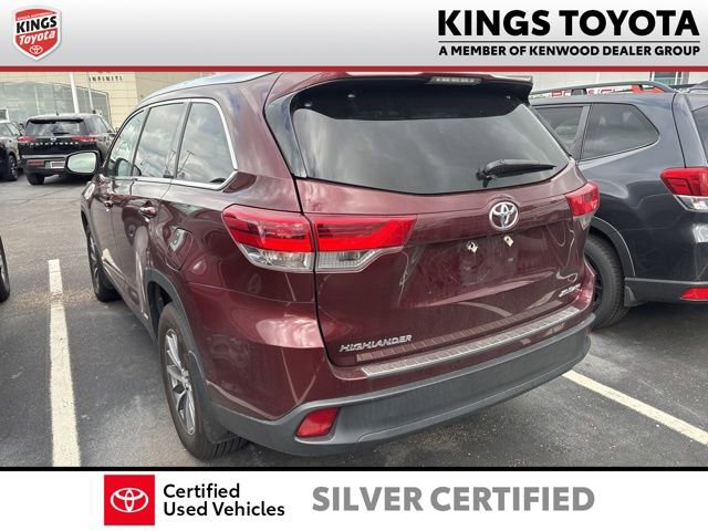 Used 2018 Toyota Highlander XLE AWD/4WD image 5