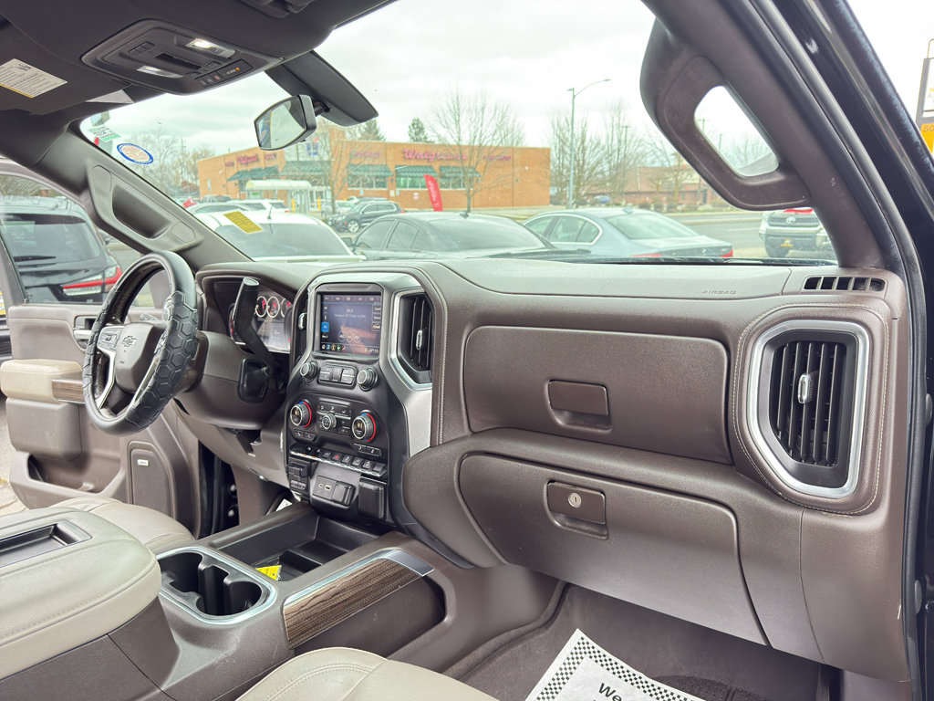 Used 2019 Chevrolet Silverado 1500 LT Trail Boss AWD/4WD image 19