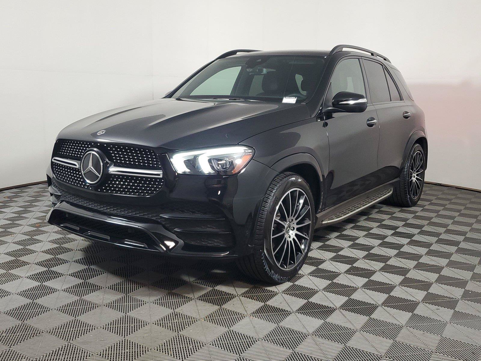 Used 2021 Mercedes-Benz GLE 350 image 3