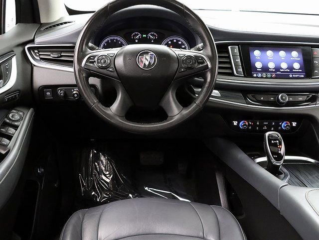 Used 2020 Buick Enclave Premium w/ Sun and Sites Package image 15