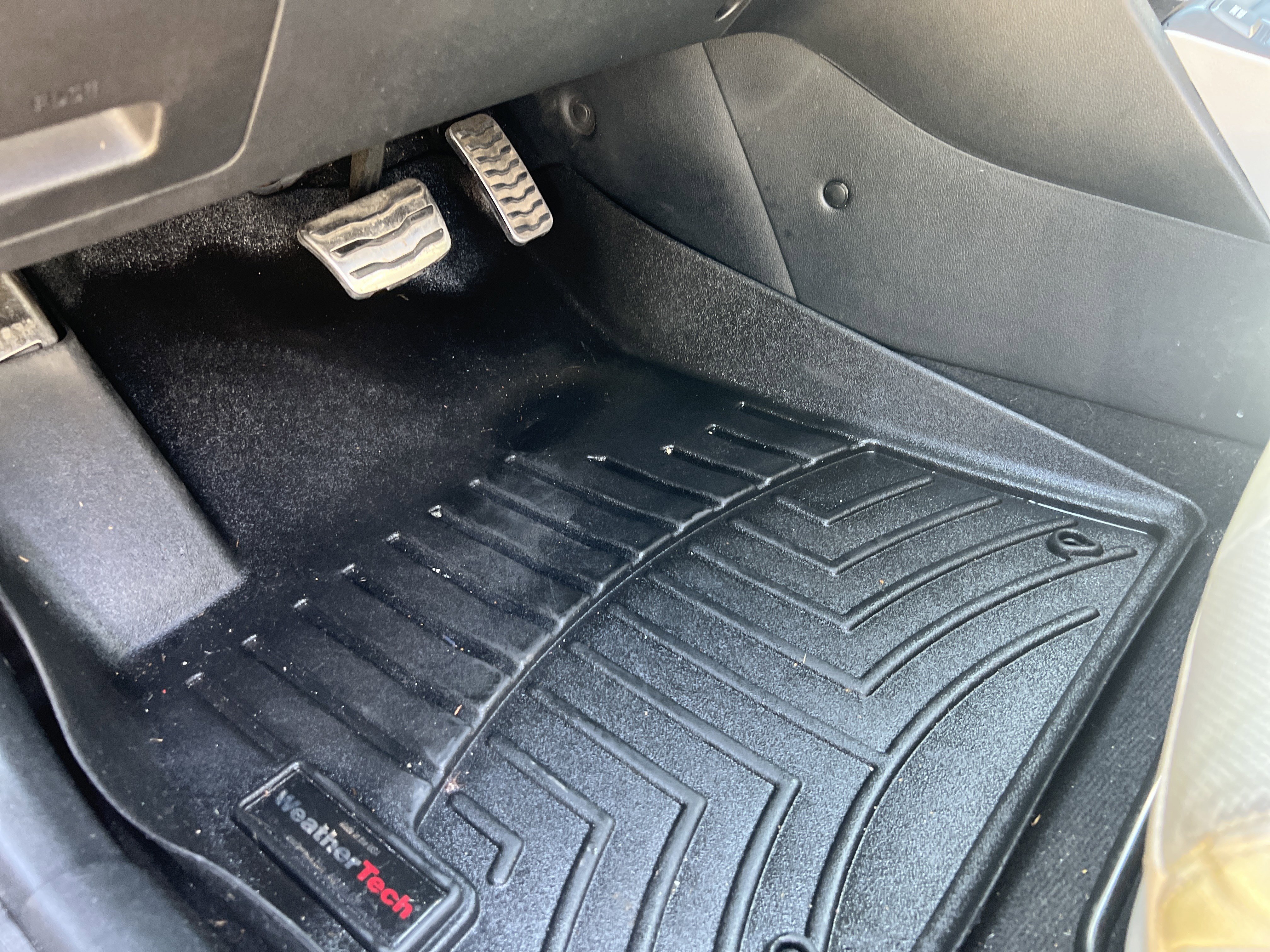 Used 2019 Hyundai Veloster Turbo Ultimate FWD image 17