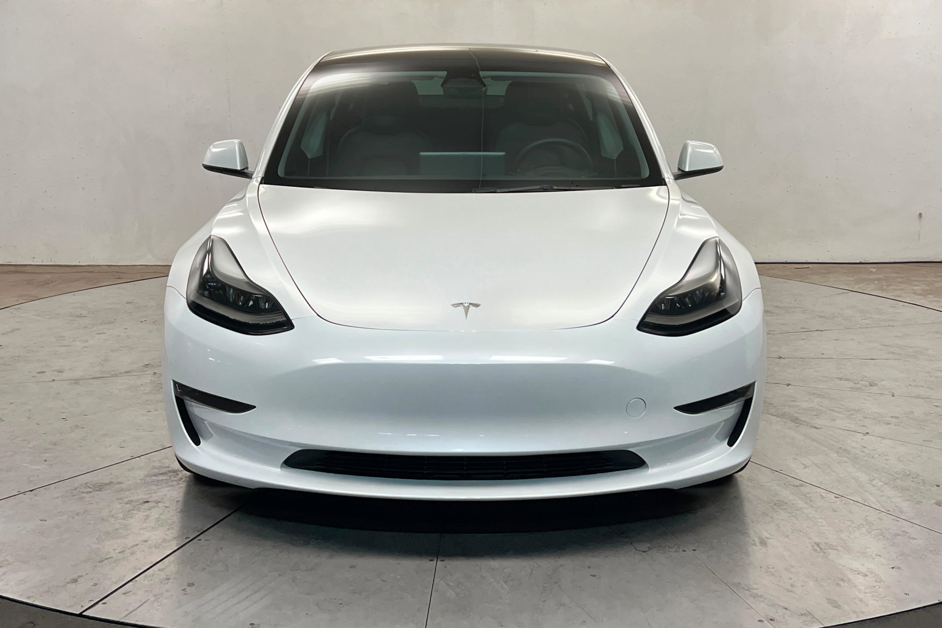 Used 2023 Tesla Model 3 Performance image 9