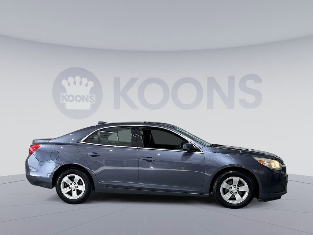 Used 2015 Chevrolet Malibu LT image 17