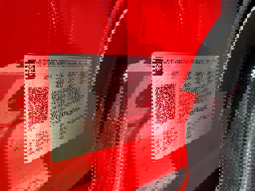 New 2025 Cadillac Optiq Sport 1 w/ LPO, Floor Liner Package image 18