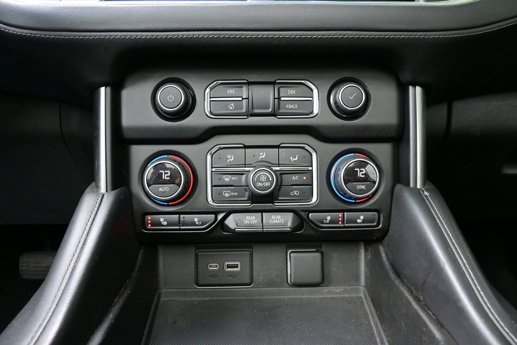 Used 2021 Chevrolet Tahoe Z71 w/ Z71 Off-Road Package AWD/4WD image 37
