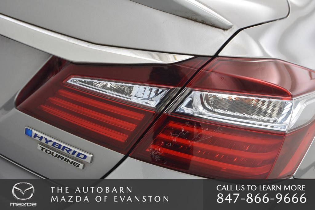 Used 2017 Honda Accord Touring image 37