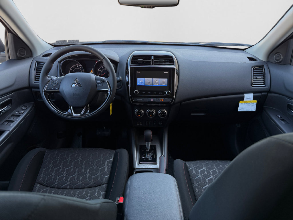 New 2027 Mitsubishi Outlander Sport LE AWD/4WD image 19