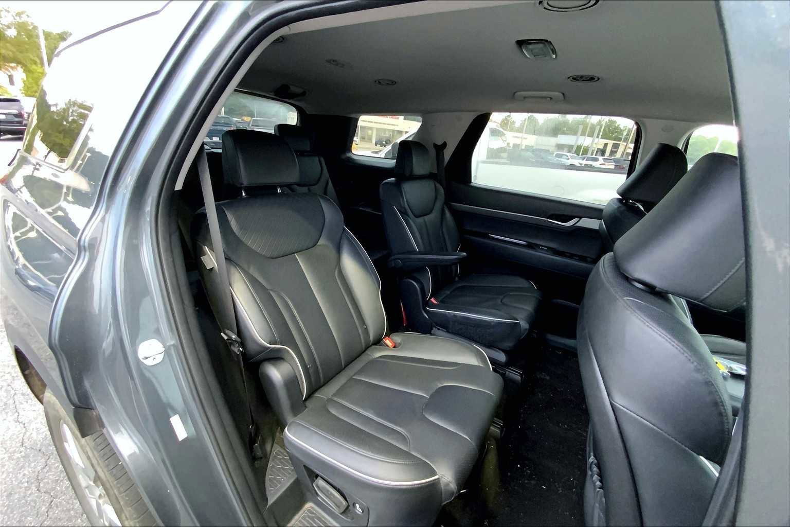 Used 2024 Hyundai Palisade SEL image 18
