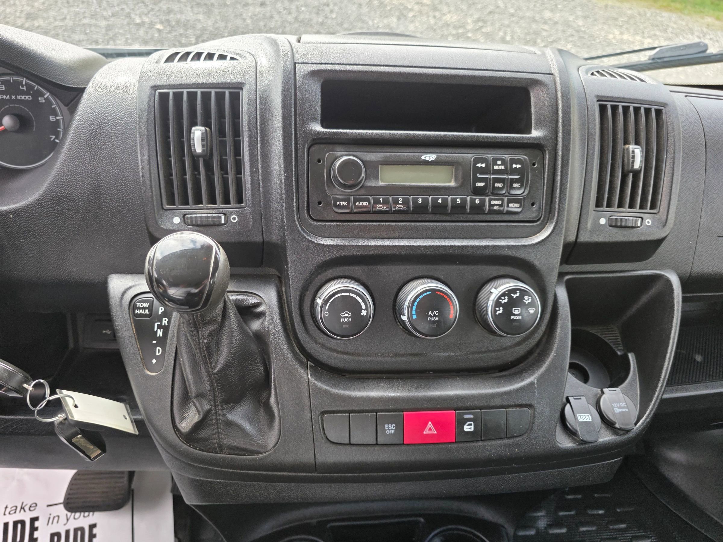 Used 2014 RAM ProMaster 1500 FWD image 12