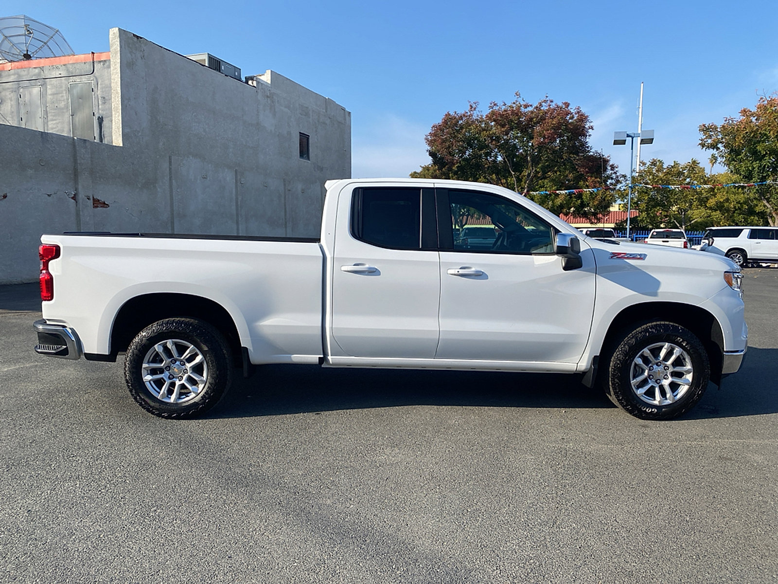 New 2025 Chevrolet Silverado 1500 LT AWD/4WD image 5