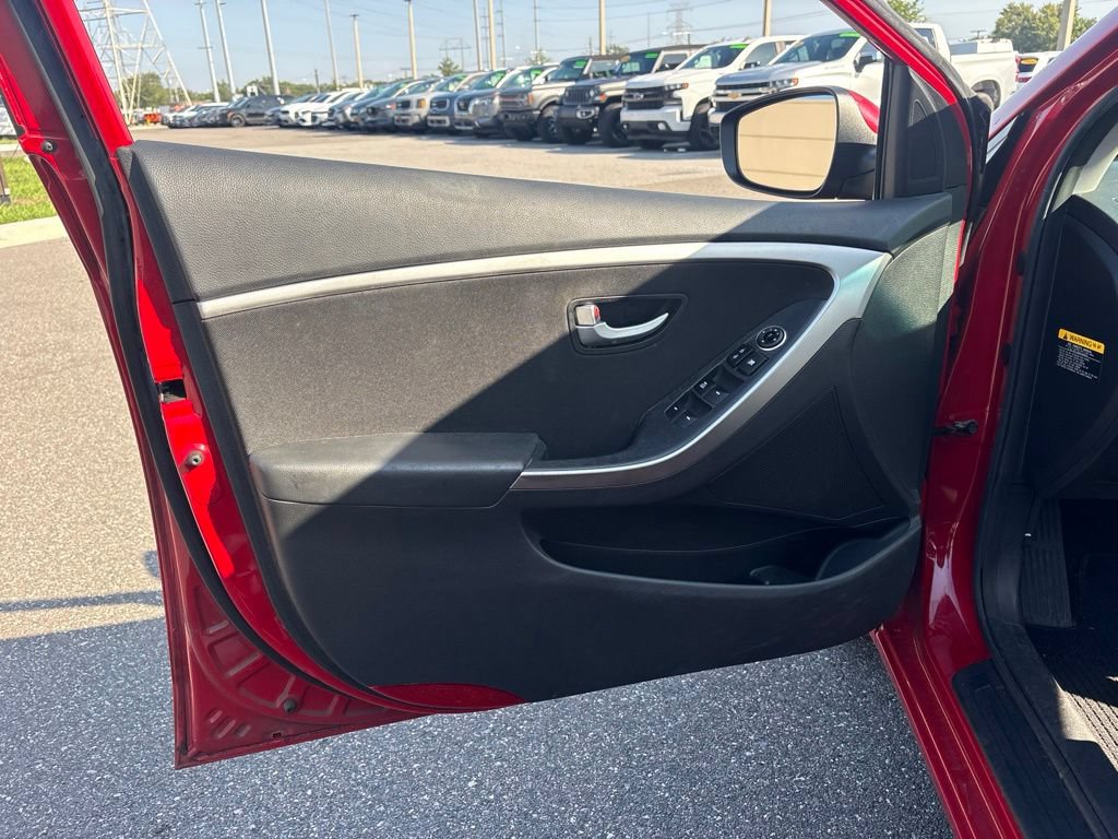 Used 2013 Hyundai Elantra GT FWD image 10