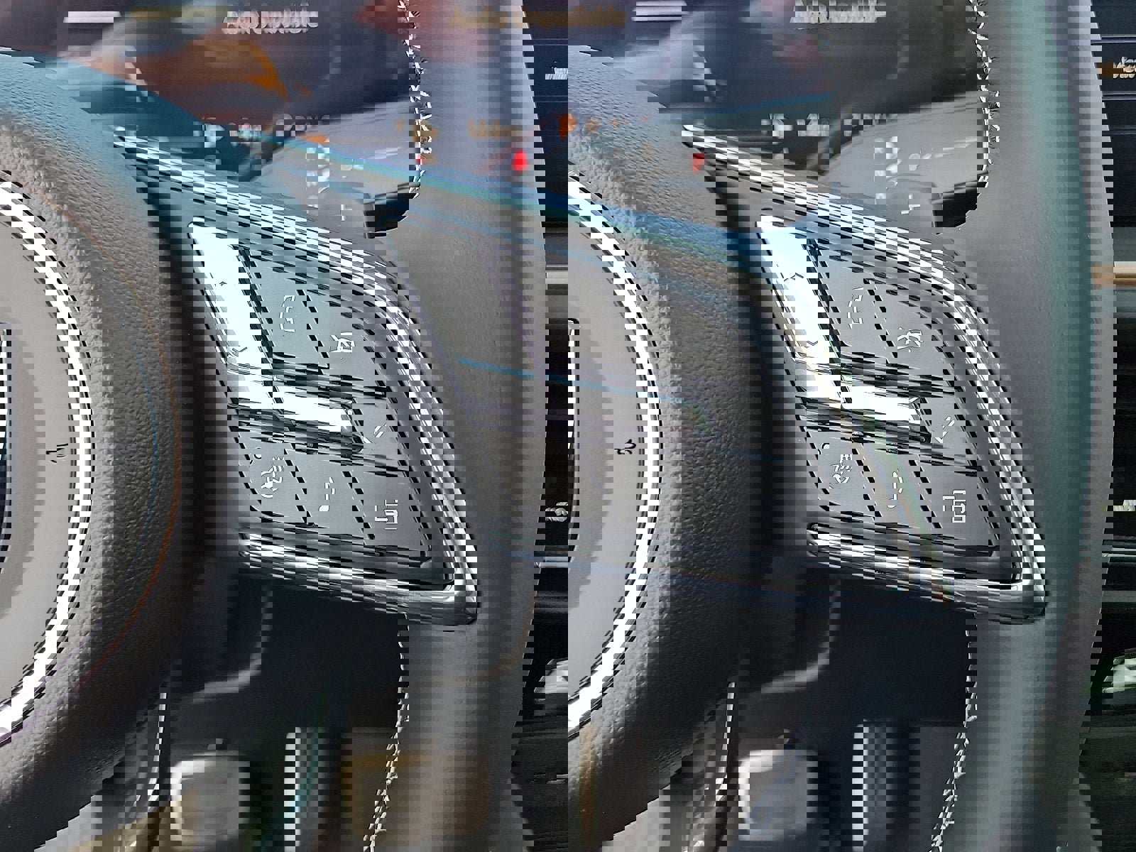 New 2026 Buick Envision Sport Touring image 18