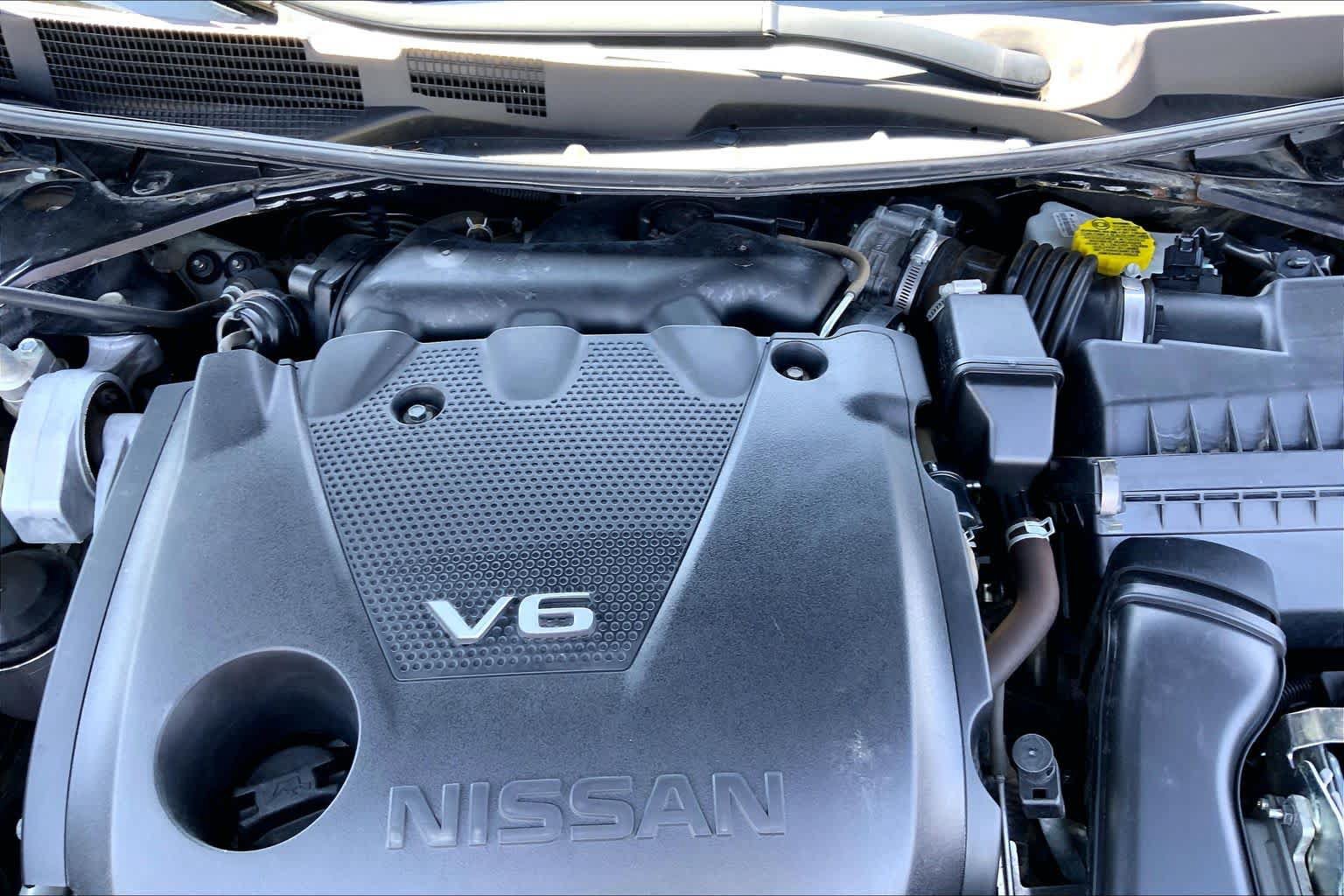 Used 2022 Nissan Maxima SV w/ Floor Mat Group FWD image 32