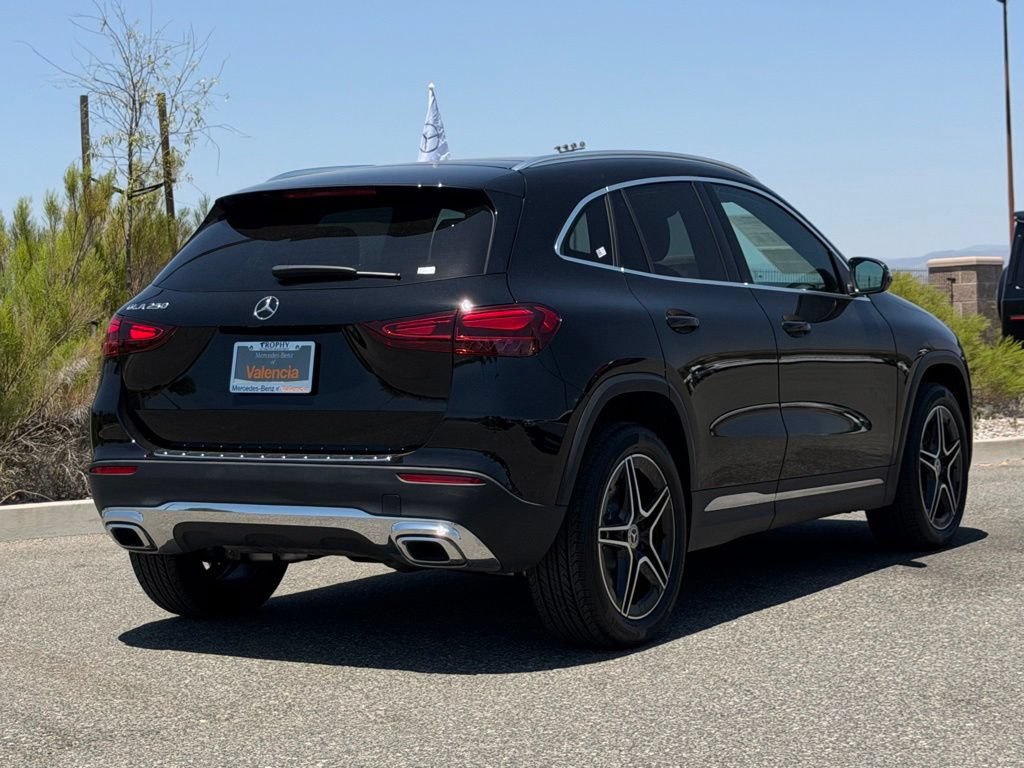 Used 2026 Mercedes-Benz GLA 250 image 8