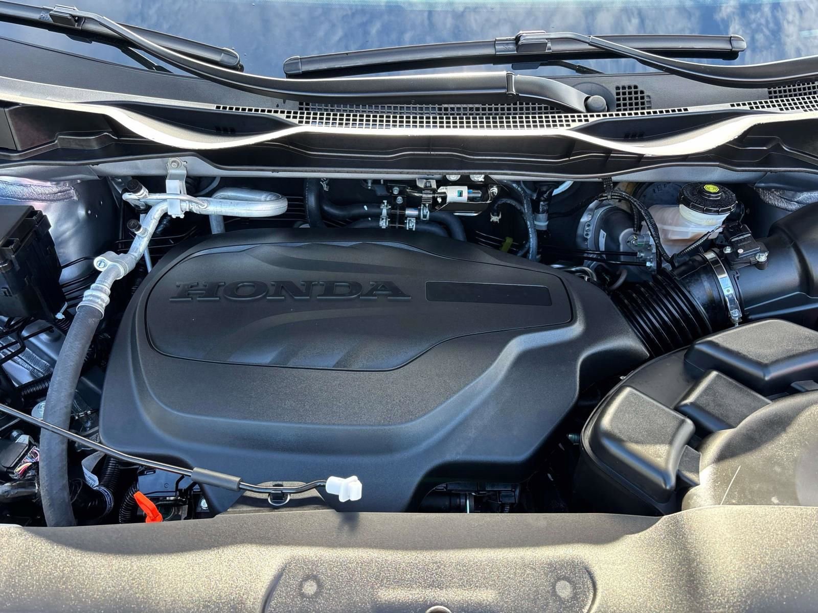 Certified 2026 Honda Odyssey EX-L image 9