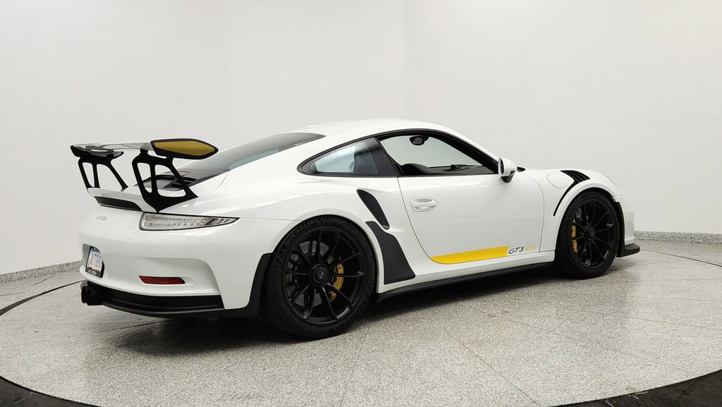 Used 2016 Porsche 911 GT3 RS image 5