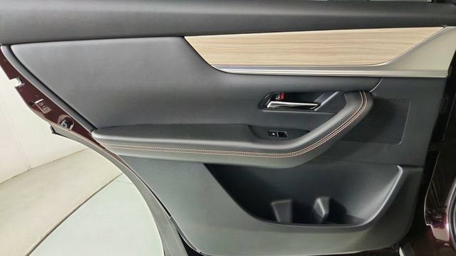New 2026 MAZDA CX-90 Plug-In Hybrid w/Premium Sport AWD/4WD image 27