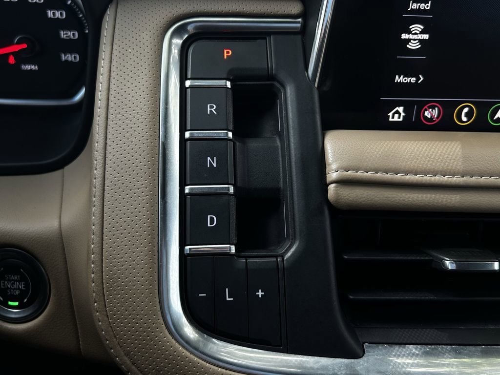 Used 2021 Chevrolet Suburban Premier w/ Premium Package AWD/4WD image 22