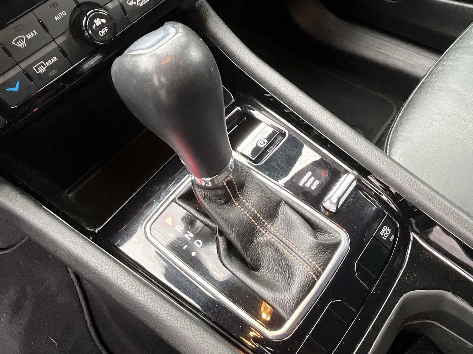 Used 2022 Jeep Compass Limited image 15