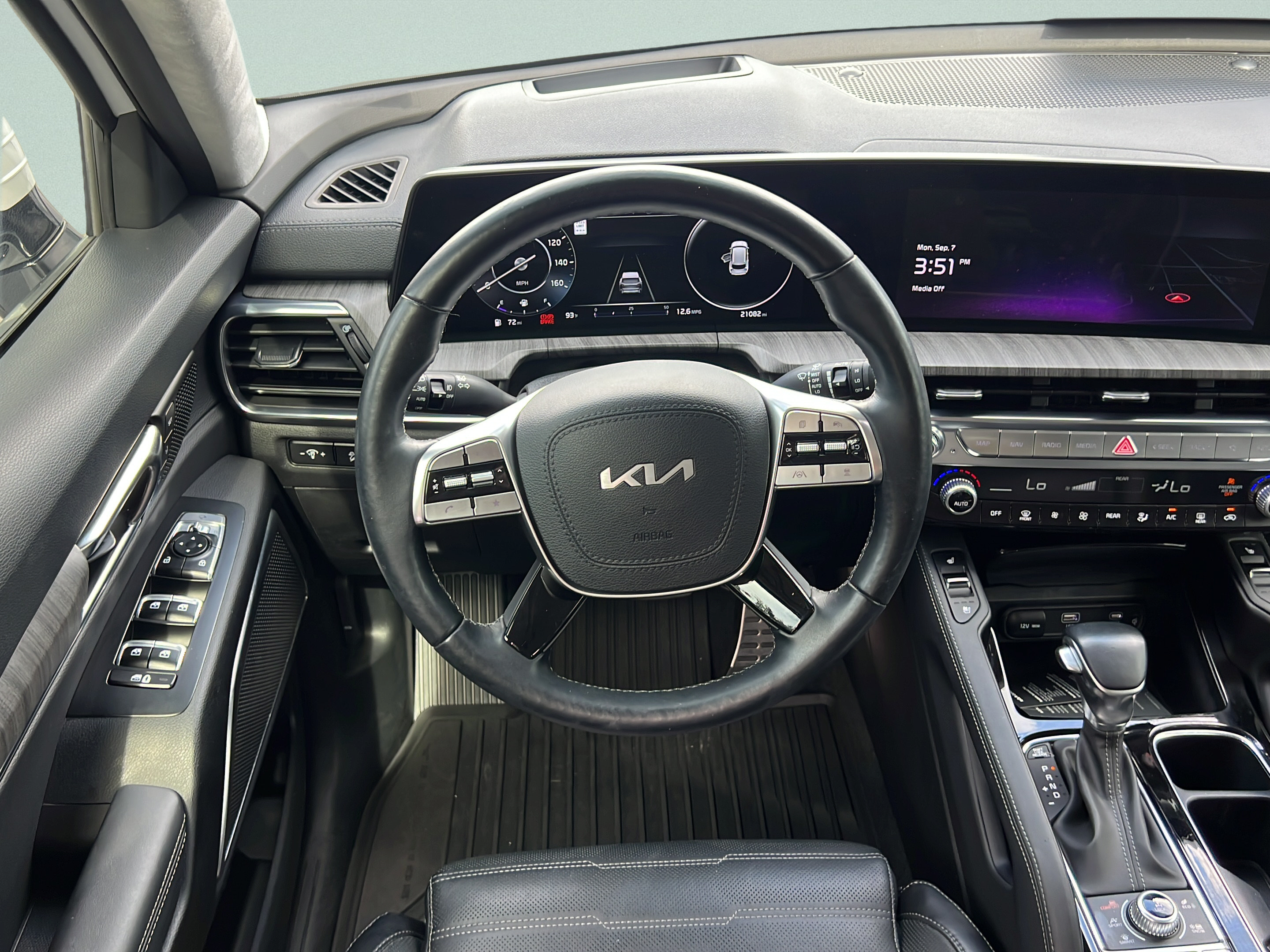 Certified 2024 Kia Telluride SX Prestige AWD/4WD image 15