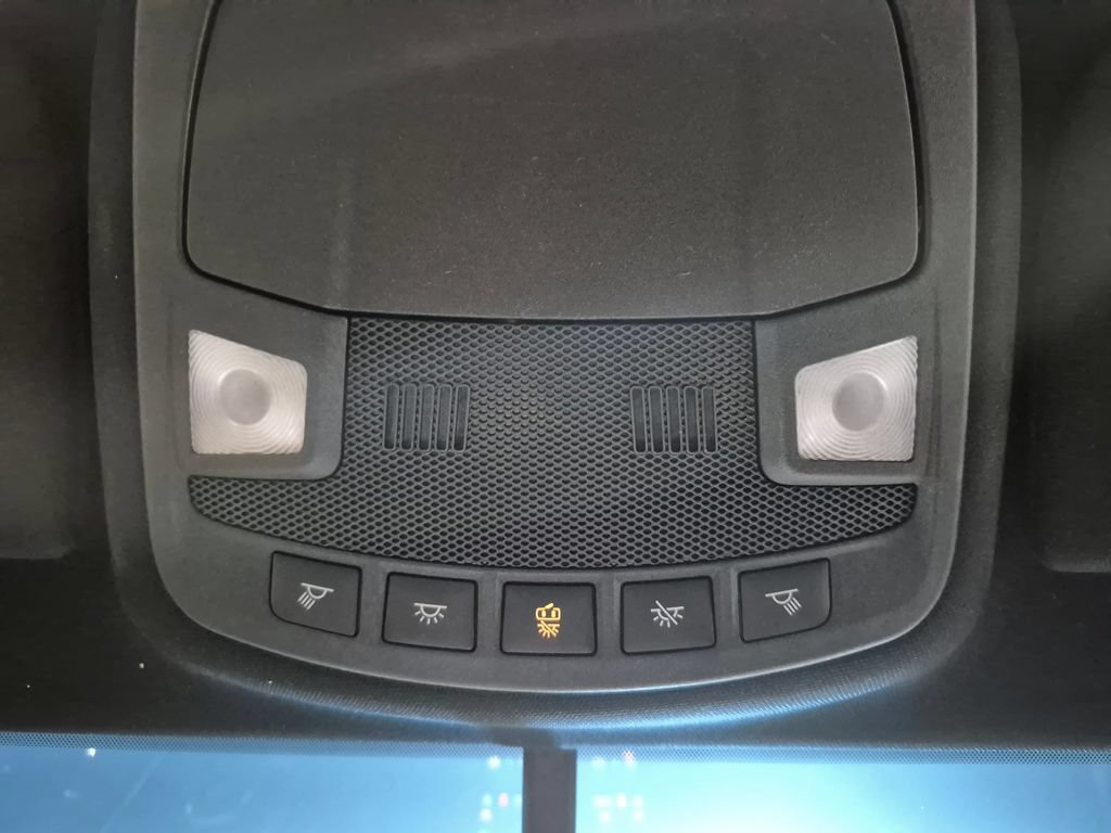 Used 2018 Lincoln MKZ Premiere w/ Magnetic Appearance Package FWD image 22