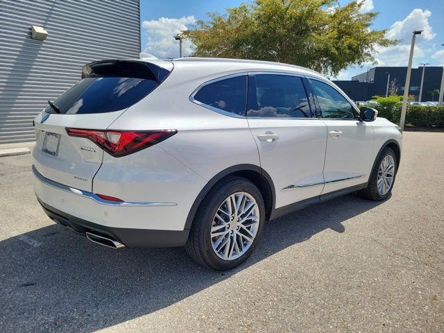 Used 2023 Acura MDX SH-AWD w/ Advance Package image 7