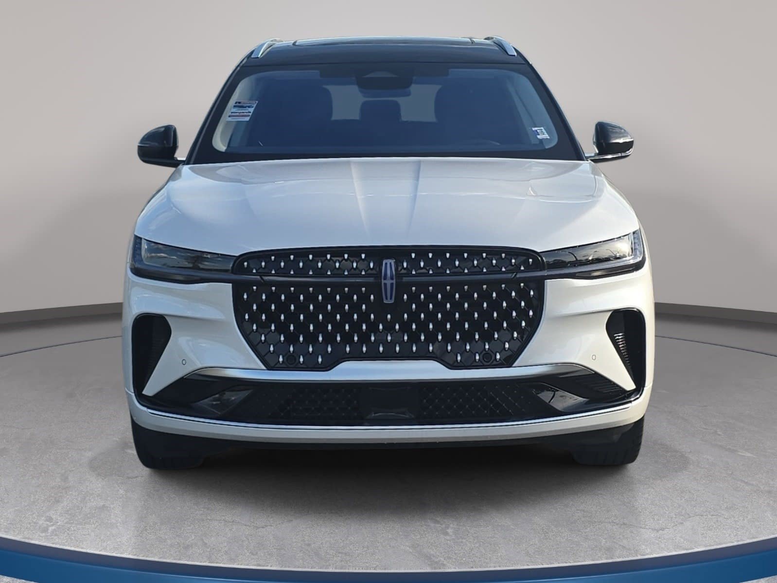 New 2026 Lincoln Nautilus Reserve AWD/4WD image 2