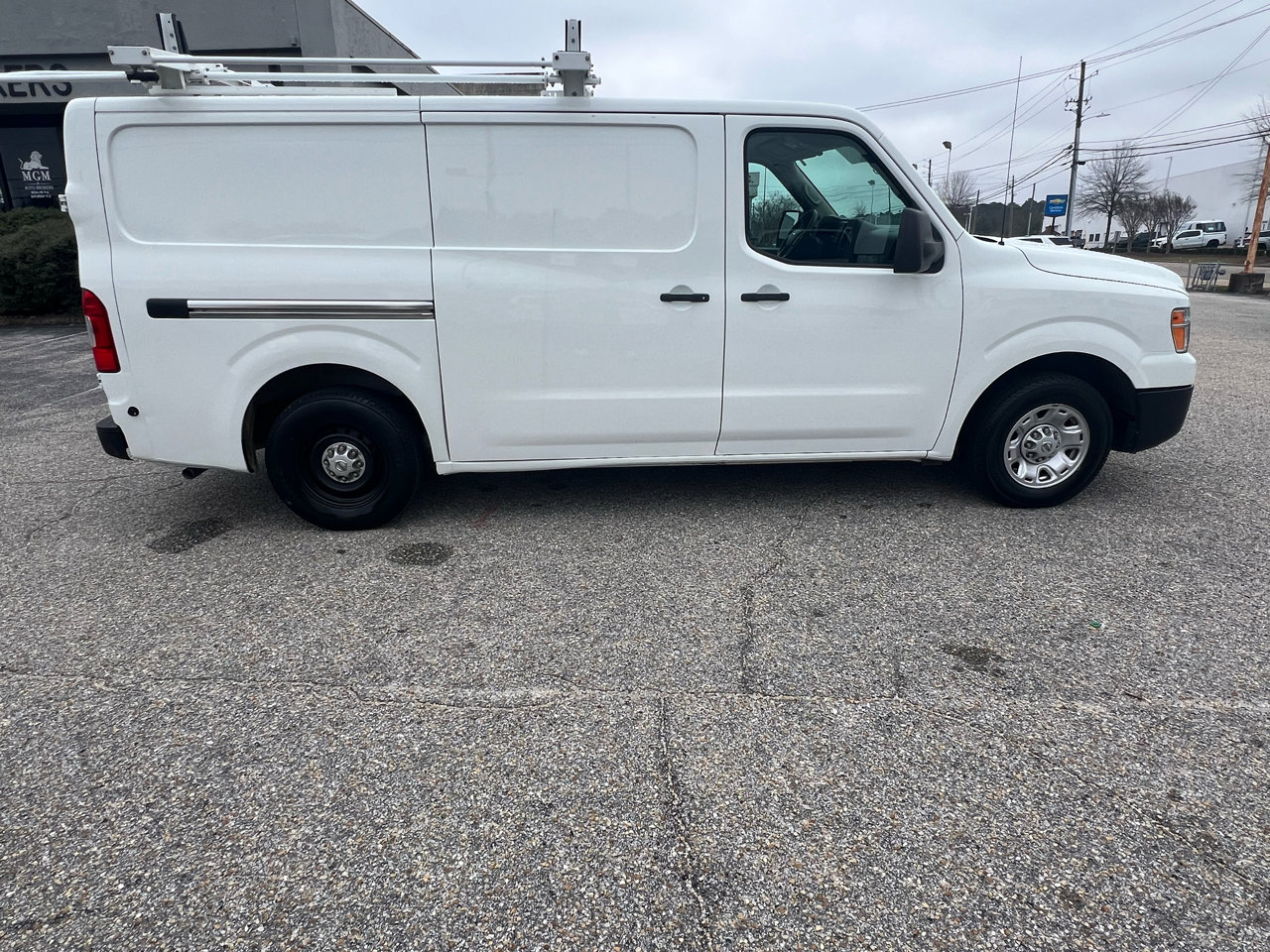 Used 2021 Nissan NV 1500 SV image 9