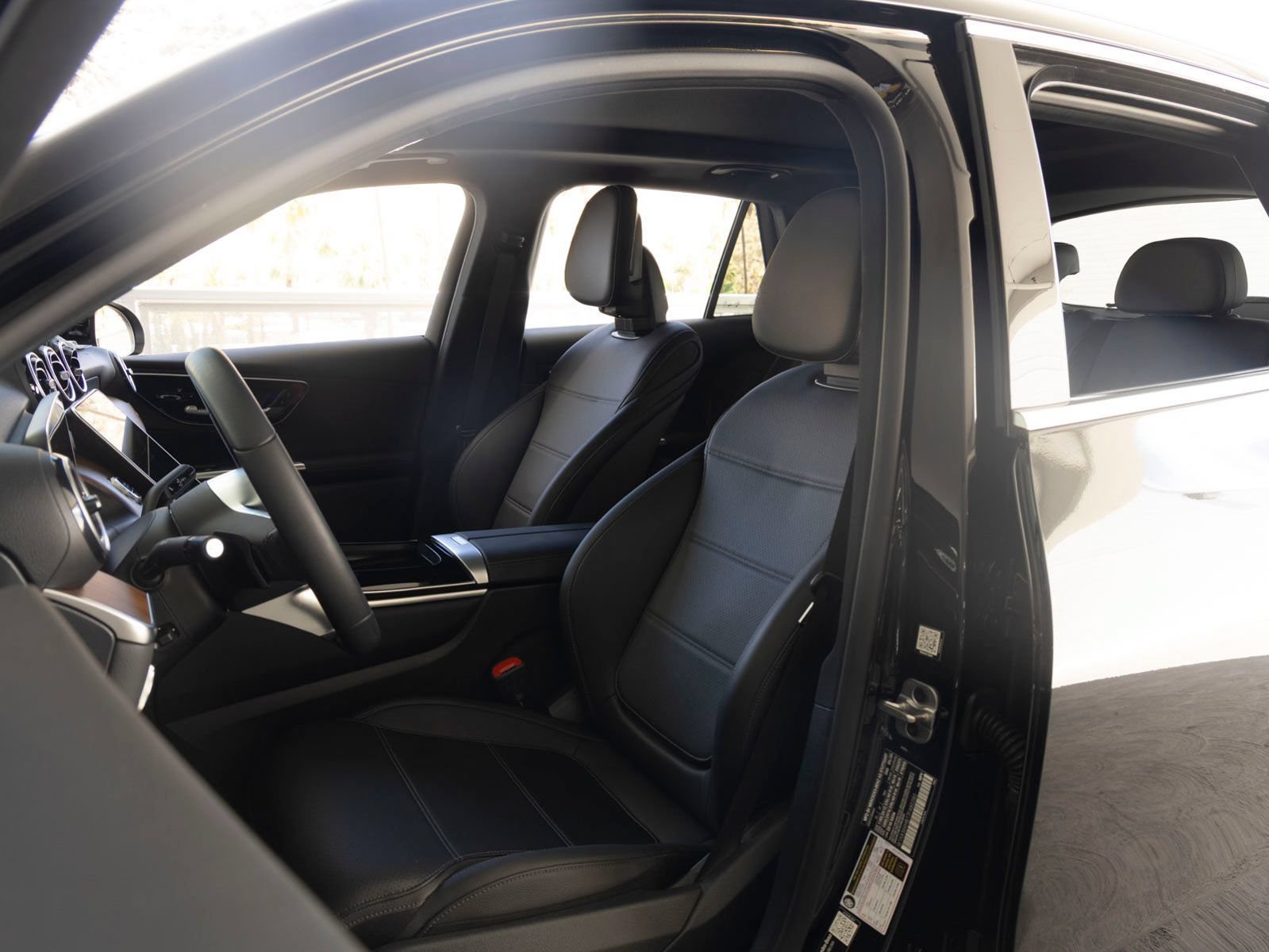 Certified 2026 Mercedes-Benz GLC 300 4MATIC image 13