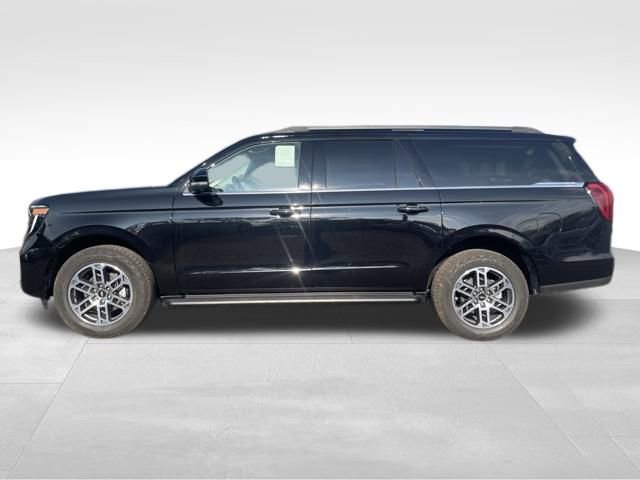 New 2026 Ford Expedition Max Active image 2