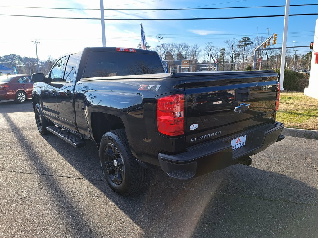 Used 2018 Chevrolet Silverado 1500 LT w/ All Star Edition image 11