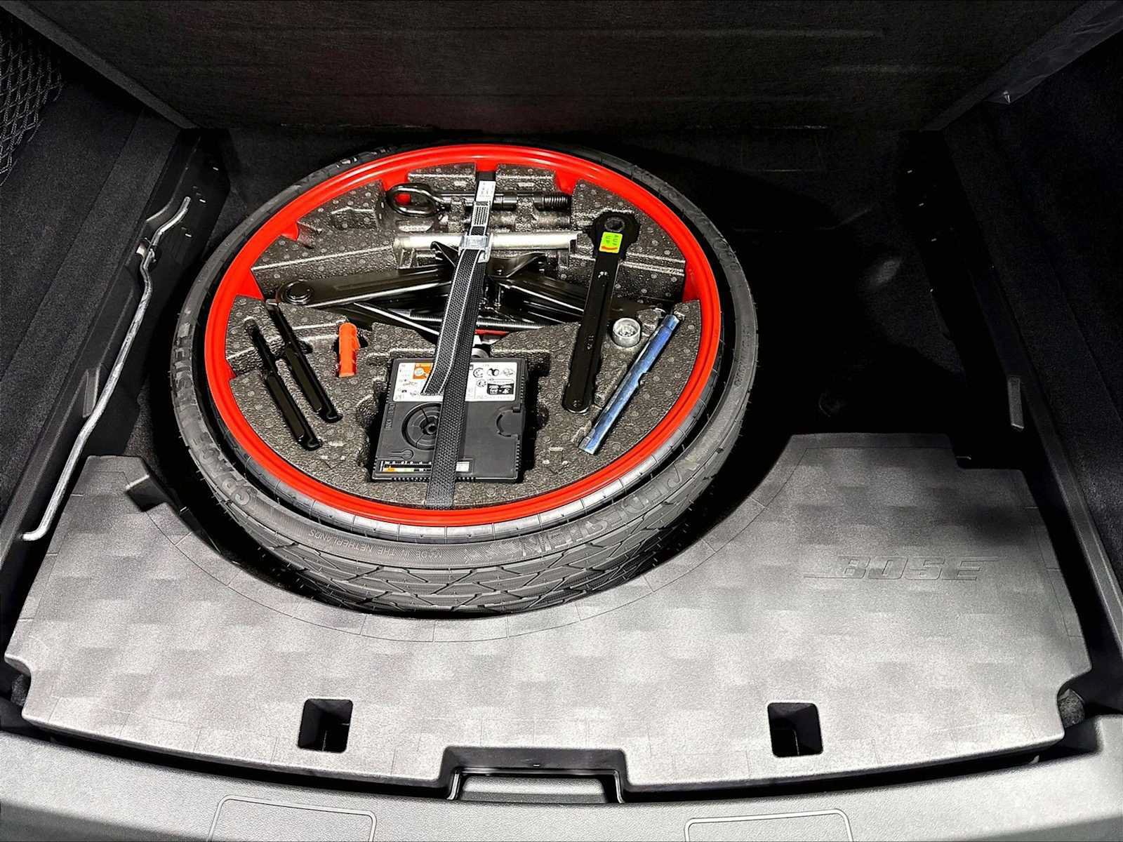New 2026 Porsche Cayenne S AWD/4WD image 39