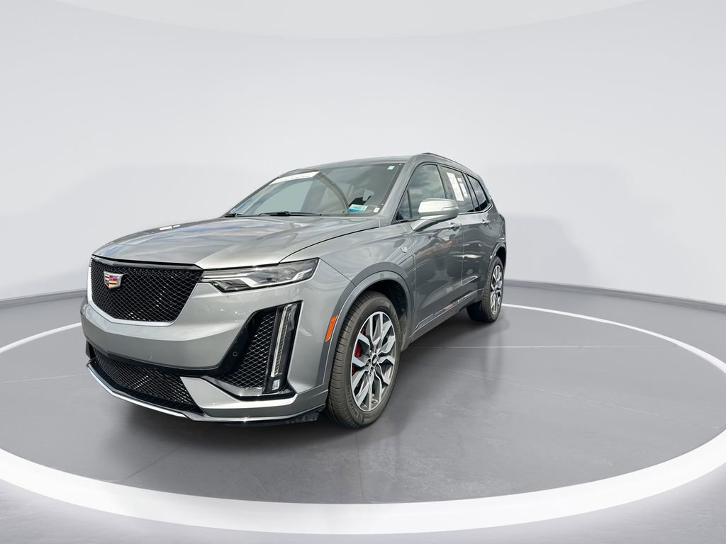 Used 2024 Cadillac XT6 Sport image 4