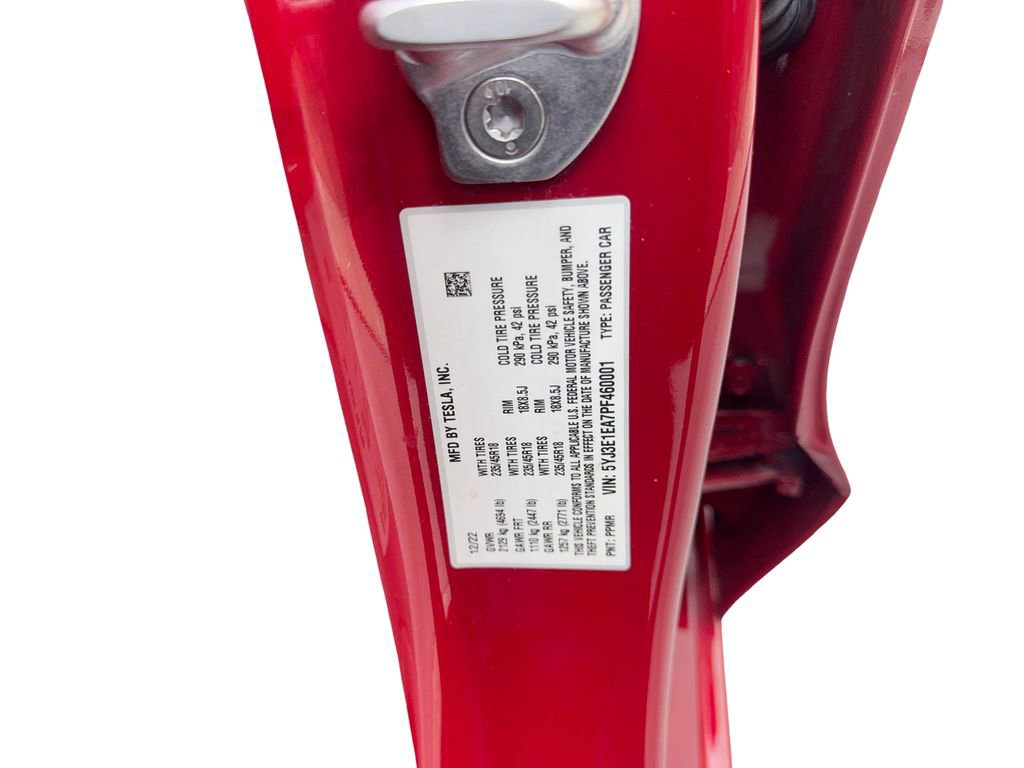 Used 2023 Tesla Model 3 Standard Range image 77
