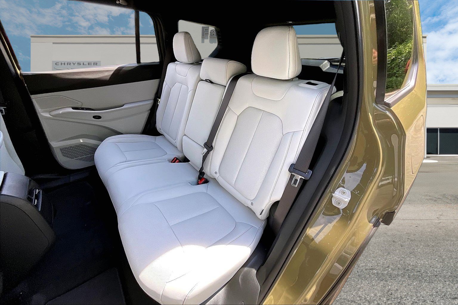 New 2026 Jeep Cherokee Limited AWD/4WD image 10