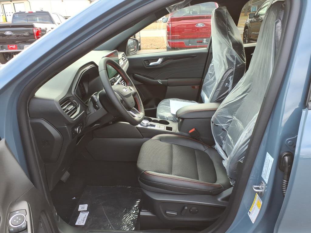 New 2026 Ford Escape ST-Line w/ Tech Pack #1 image 5