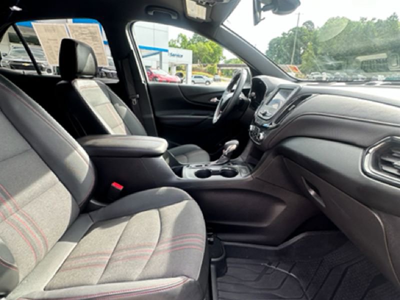 Used 2024 Chevrolet Equinox RS w/ LPO, Floor Liner Package FWD image 27
