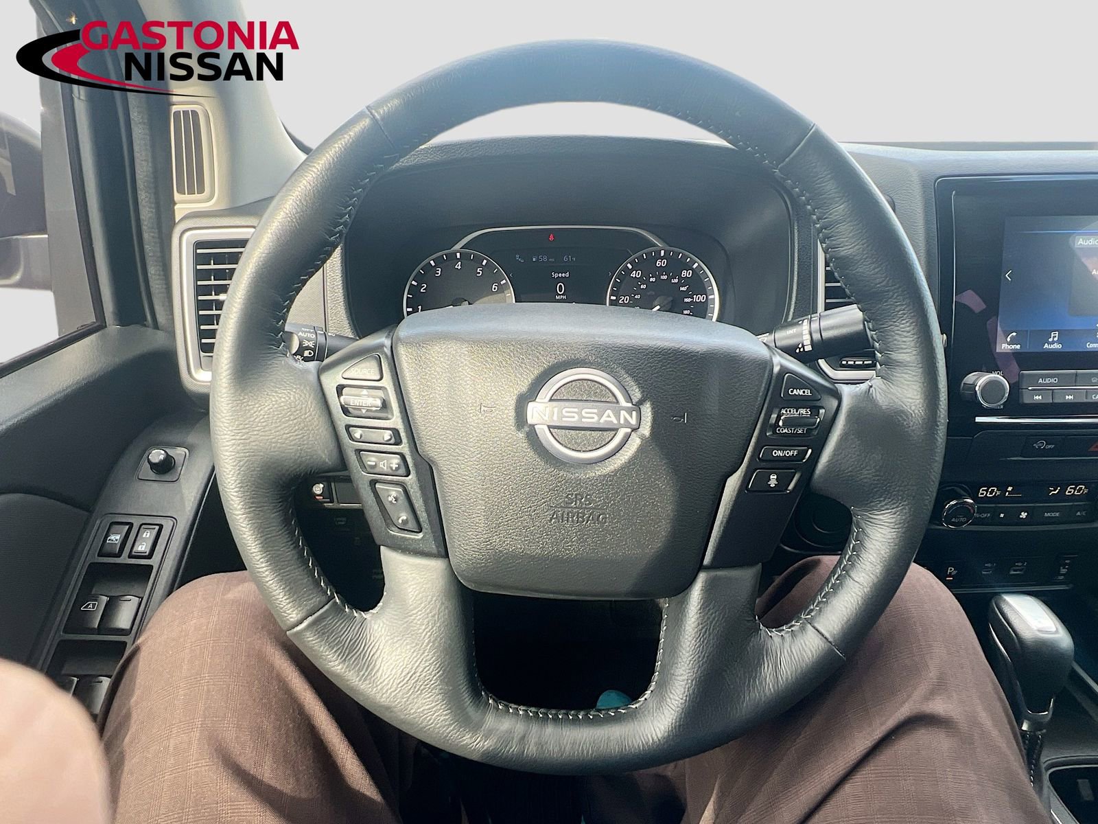 Used 2024 Nissan Frontier SV w/ Technology Package image 14