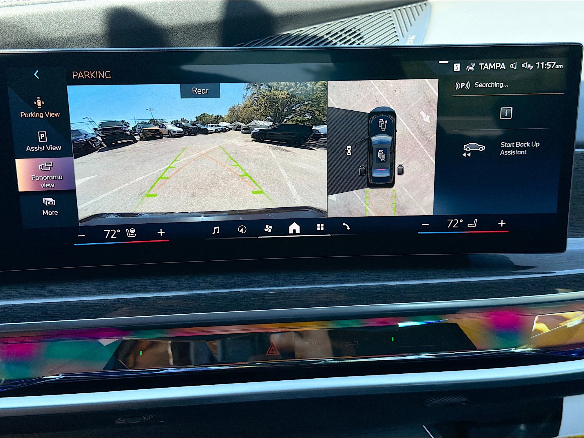 New 2026 BMW 740i xDrive w/ Premium Package image 34