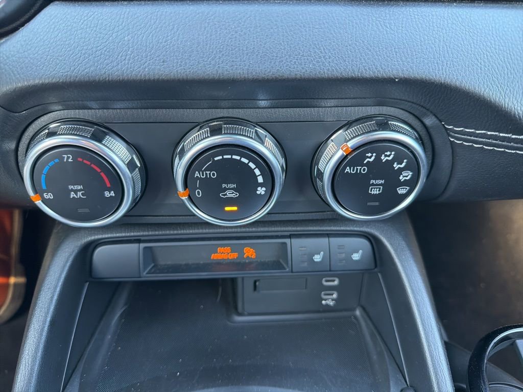 Used 2024 MAZDA MX-5 Miata Grand Touring image 17