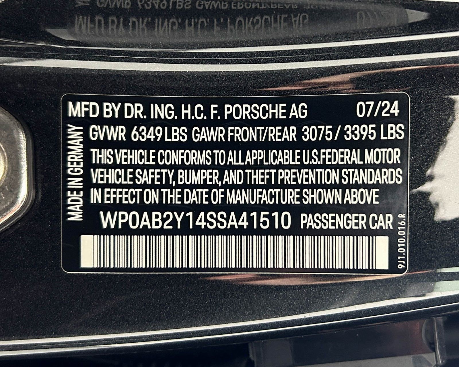 Used 2025 Porsche Taycan 4S image 32