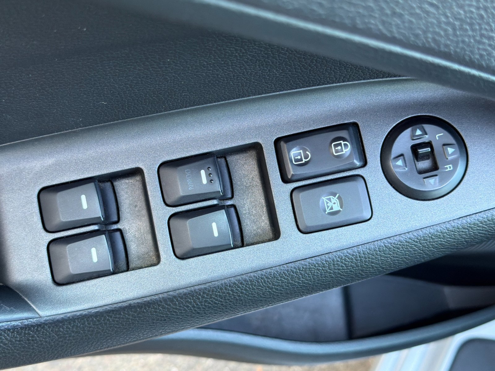 Used 2015 Kia Forte LX w/ Popular Package FWD image 12