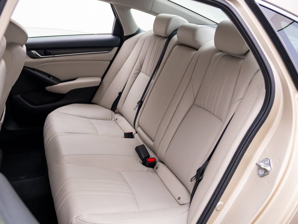 Used 2018 Honda Accord EX-L image 19