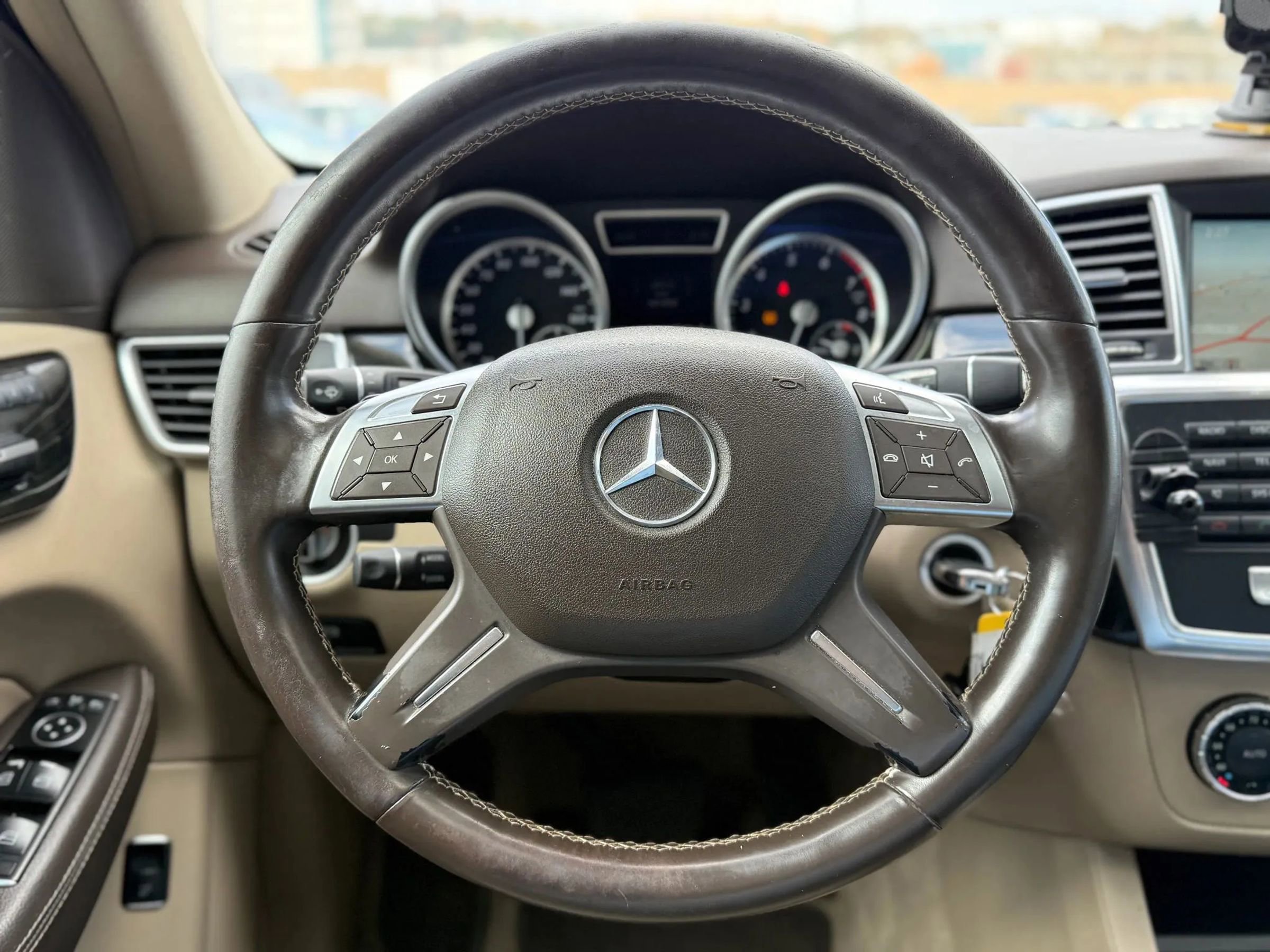 Used 2015 Mercedes-Benz ML 350 4MATIC image 23