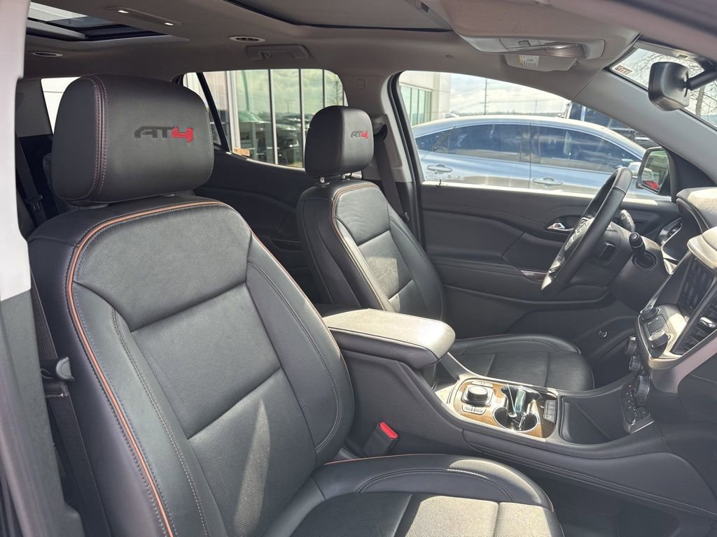 Used 2023 GMC Acadia AT4 w/ Technology Package image 19