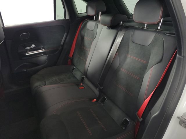 Used 2024 Mercedes-Benz GLA 35 AMG 4MATIC image 16