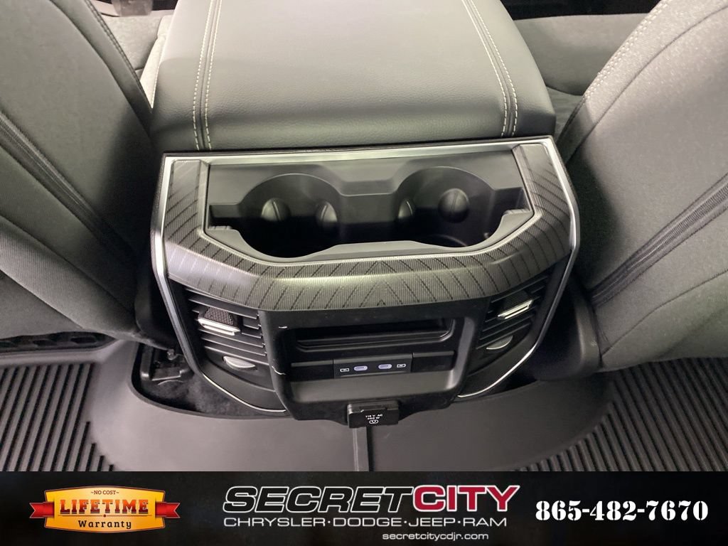 New 2026 RAM 1500 Big Horn AWD/4WD image 29